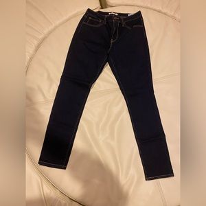 Levi’s Jeans ,dark blue denim ,size  W 31 High Rise Skinny with Stretch